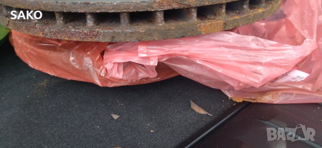 Спирачни дискове bmw x5 e53, снимка 2 - Части - 38094950