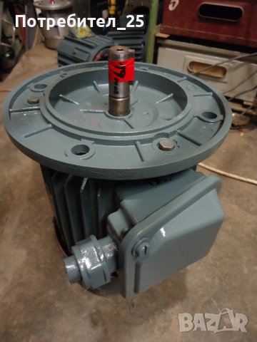 Трифазен фланцов ел,мотор 0,37KW 930 об/мин., снимка 10 - Електродвигатели - 44105273
