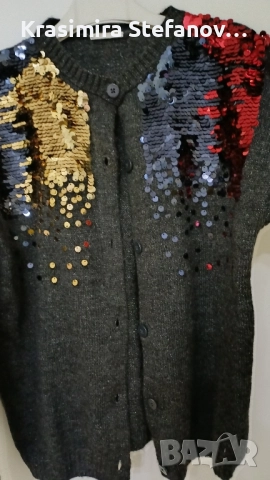 детска ефектна вълнена жилетка