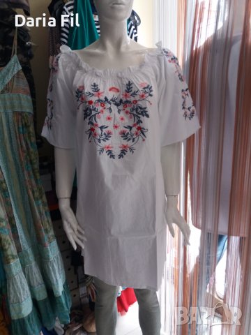 Бяла памучна рокля тип риза с бродерия и ластик около деколтето, снимка 3 - Рокли - 36625205