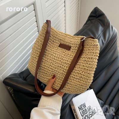малка плетена чанта, снимка 3 - Чанти - 42974141