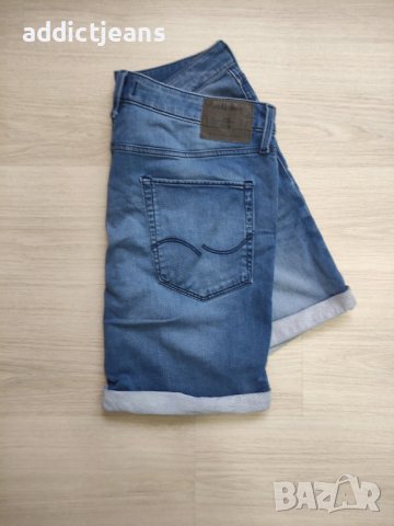 Мъжки къси дънки Jack&Jones размер XL, снимка 1 - Къси панталони - 43143747