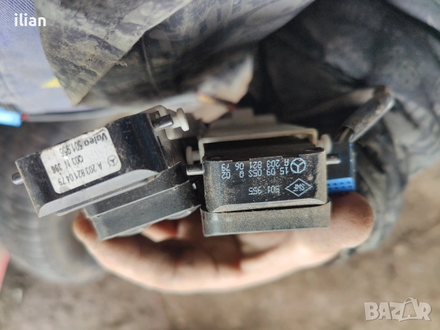 копчета ел стъкла mercedes w203, снимка 2 - Части - 53428068