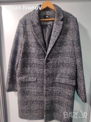Мъжко зимно палто.