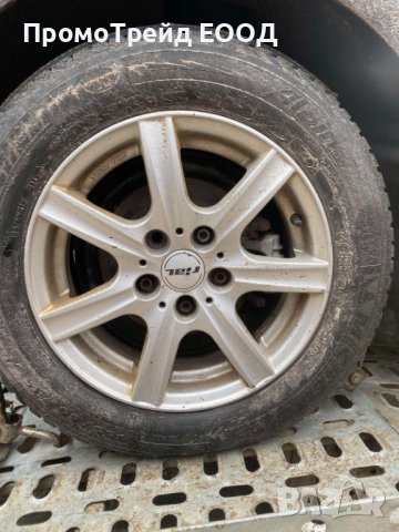 Фолксваген голф 5 1.4i 80кс. само на части, снимка 17 - Автомобили и джипове - 40063552