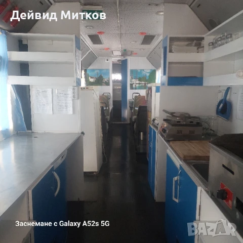 Продавам кемпер автобус , снимка 6 - Каравани и кемпери - 51194278