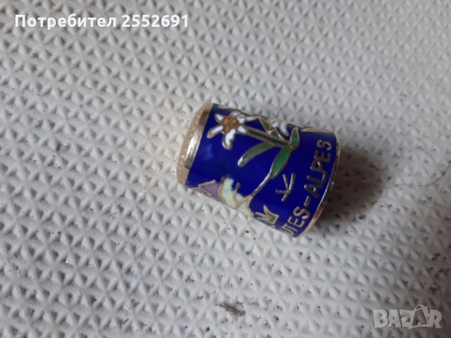 Напръсник, снимка 2 - Колекции - 34947972