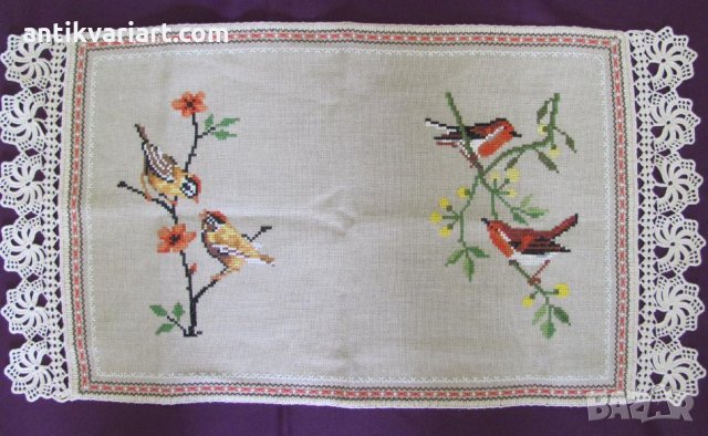 Стара ръчна бродерия и дантела Каре, Покривка, снимка 1