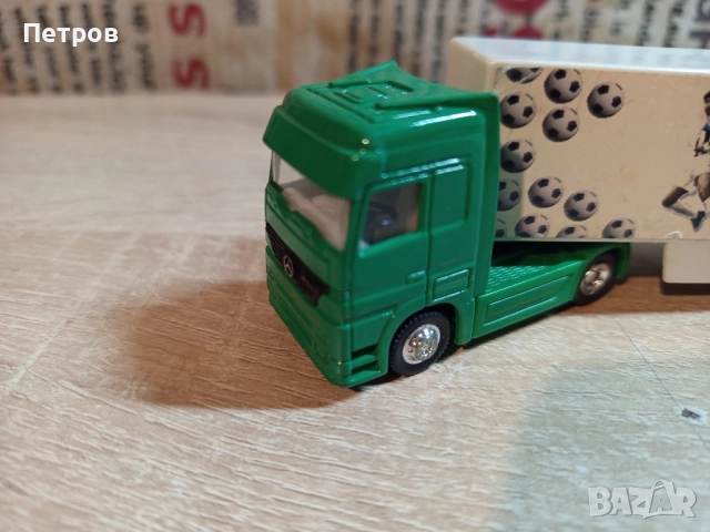 Камионче "Мерцедес", снимка 2 - Коли, камиони, мотори, писти - 52301324