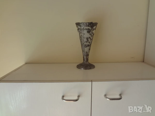 Метална ваза от Германия, снимка 10 - Вази - 50909639
