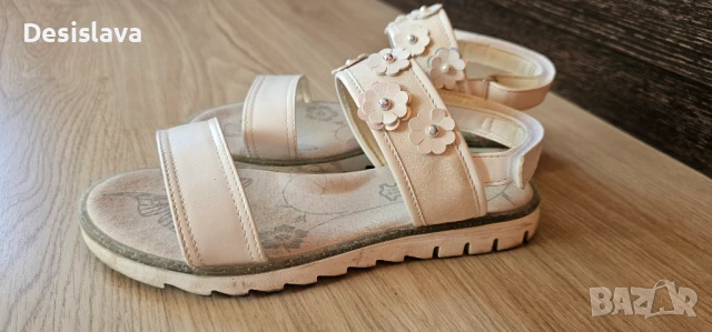 Били сандали , снимка 3 - Детски сандали и чехли - 50661428
