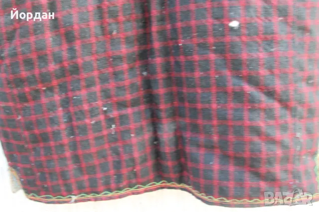 Мъжко вълнено елече с гайтани от народна носия, снимка 17 - Антикварни и старинни предмети - 50130892