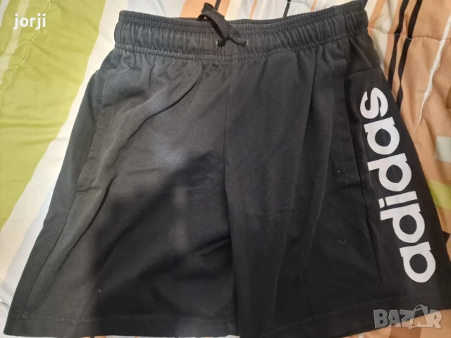 Оригинални шорти Adidas, снимка 3 - Спортни дрехи, екипи - 50596431