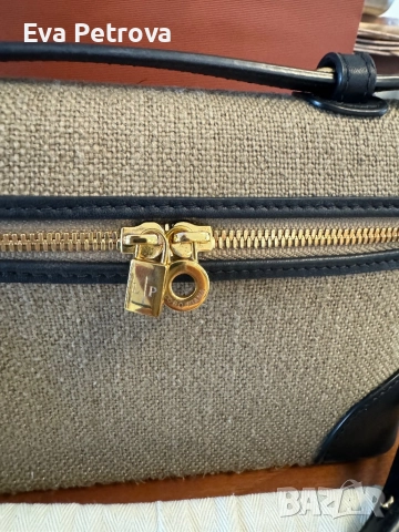 Loro Piana дамска чанта , снимка 10 - Чанти - 52164956