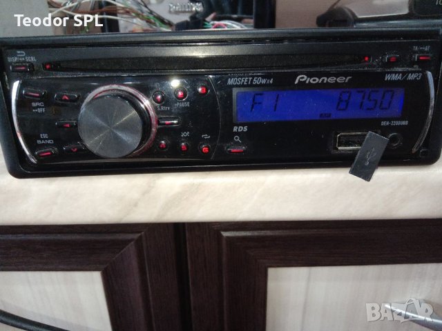 Сд за кола Pioneer с флашка , снимка 7 - Аксесоари и консумативи - 40751758