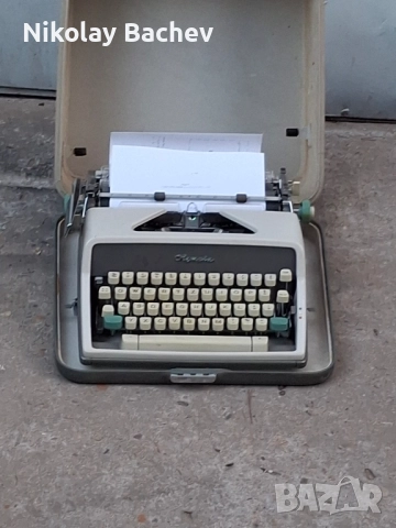 пишеща машина, снимка 1