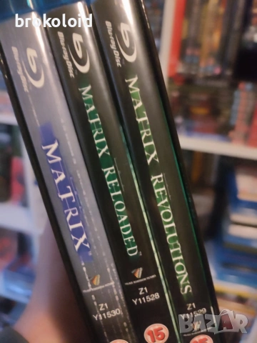 The Matrix Complete Trilogy Blu Ray boxset - състояние като ново, снимка 3 - Blu-Ray филми - 53510369