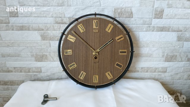 Стар дървен стенен часовник - Маяк - Сделано в СССР, снимка 6 - Антикварни и старинни предмети - 34906229