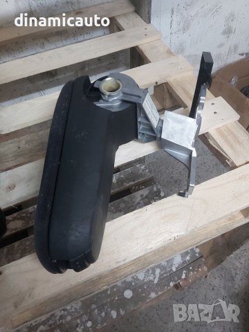 Централна конзола Passat B5, снимка 3 - Части - 39533744