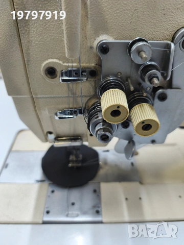 Gemsy професионална двуиглова шевна машина , снимка 4 - Други машини и части - 53520783
