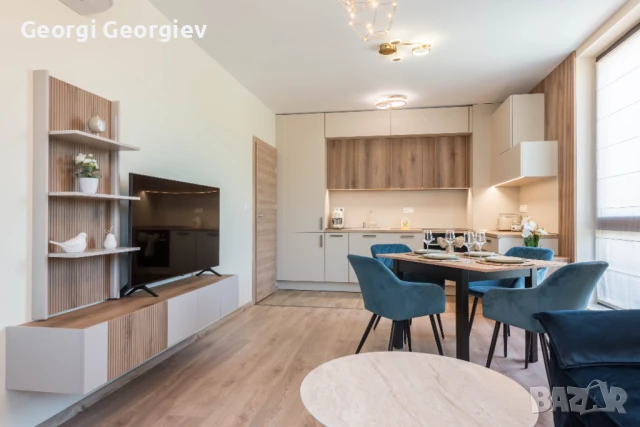 Дизайнерски Апартамент на 300метра от плажа Azur Panorama, снимка 2 - Квартири, нощувки - 50567851