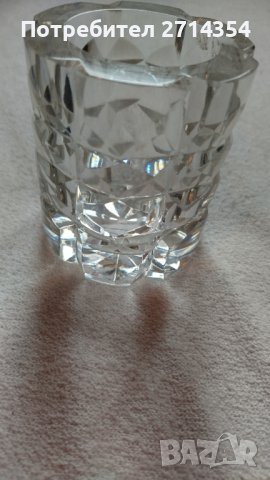 Продавам кристални вази 