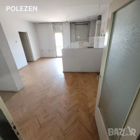 ПРОДАВА се СЛЪНЧЕВ ТРИСТАЕН апартамент с панорама и потенциал – ДИРЕКТНО от СОБСТВЕНИК, снимка 6 - Апартаменти - 52136901