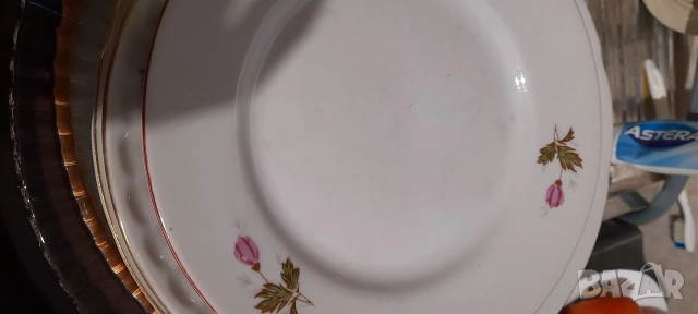 Емайлирани тави, чинии порцеланови и стъклени, снимка 3 - Съдове за готвене - 52664563