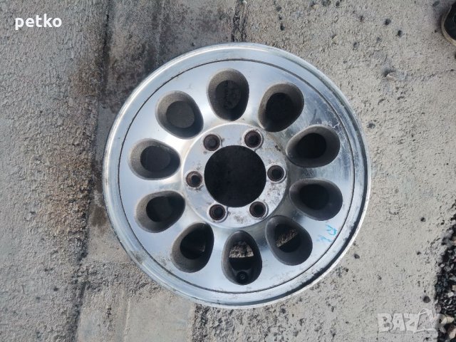 Продавам джанта за мицубиши паджеро