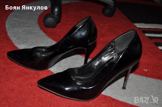 Обувки на ток, снимка 1 - Дамски обувки на ток - 28578746