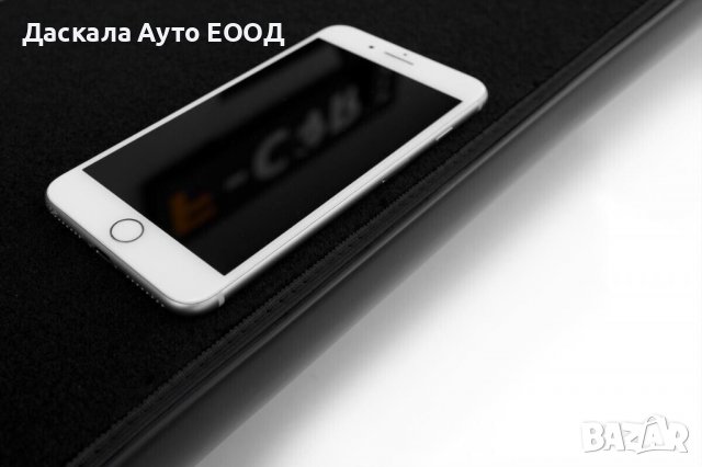 Централна масичка маса за таблото на ВОЛВО Volvo FH4 2013-2019г., снимка 4 - Аксесоари и консумативи - 38768946