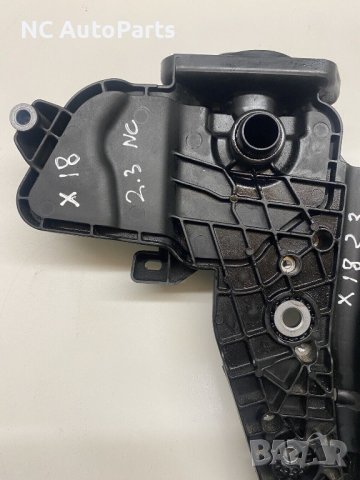 Капачка за масло с корпус за Mercedes X class Nissan Navara 2.3 190 коня 152577731R 2018, снимка 2 - Части - 43103848