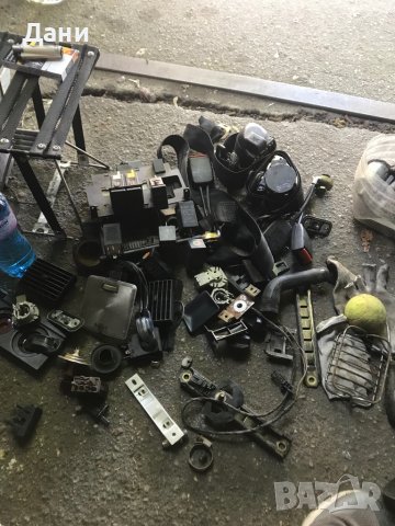 Части за Ауди 80