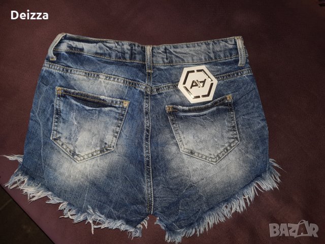 Дънкови панталони Аmn, снимка 3 - Къси панталони и бермуди - 28844563