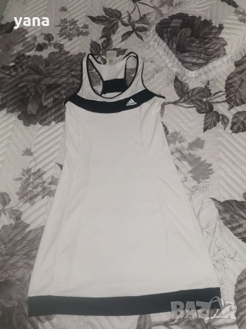 Адидас-Нова рокля с етикет, снимка 1 - Рокли - 33466422