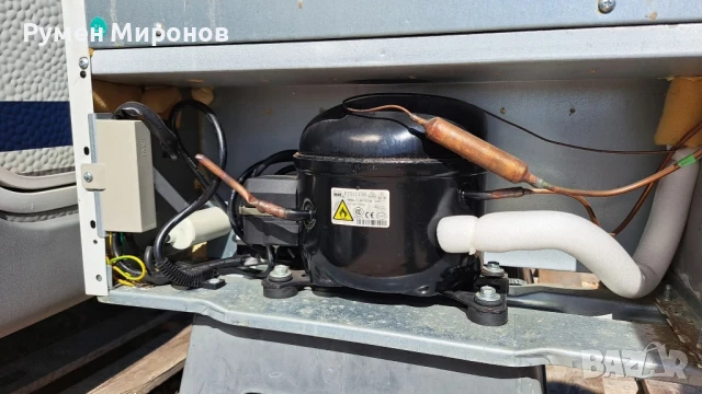 Продавам хладилник със стъклена врата. , снимка 5 - Хладилници - 51316449