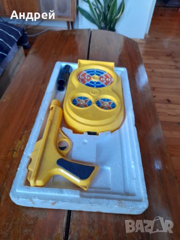 Стар електронен детски пистолет с мишена Norma