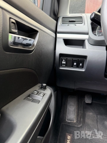 Suzuki Swift, снимка 11 - Автомобили и джипове - 53588773