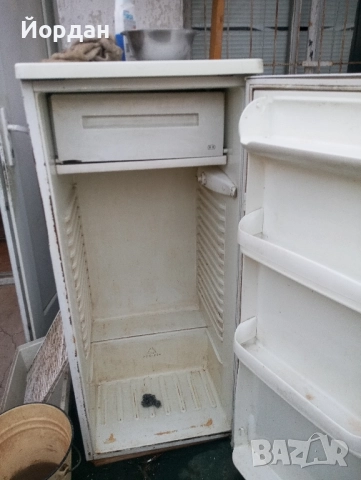 Хладилник Заниси, снимка 6 - Хладилници - 52145746