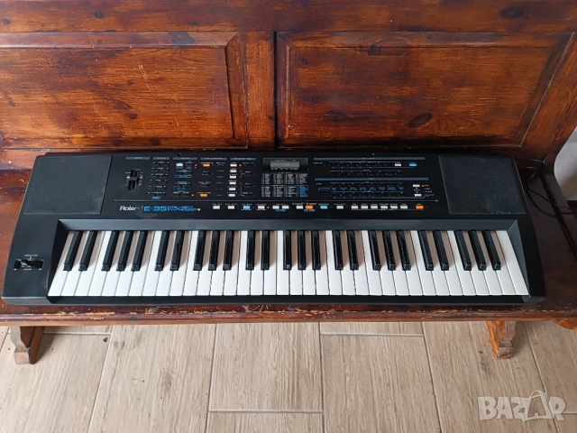 Синтезатор Roland E35