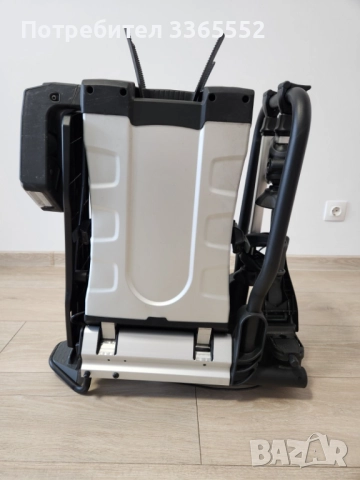 Багажник за 2 велосипеда Thule 933100 EasyFold XT, снимка 4 - Велосипеди - 52435213