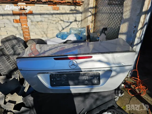 Багажна Врата Е класа W211 Mercedes 