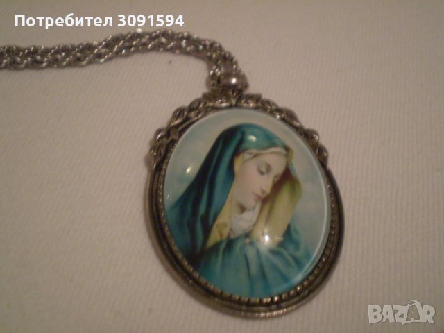 медальон с висулка  икона под стъкло ДЕВА МАРИЯ Мадона