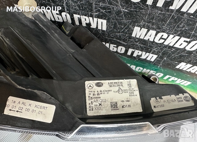 Фар десен фарове за Мерцедес Mercedes V-класа W447, снимка 8 - Части - 53215499