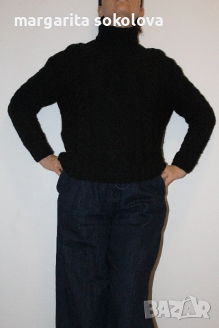 Ръчно изплетен пуловер