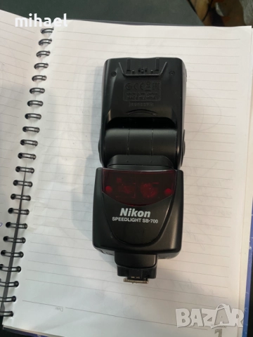 Продавам светкавица никон сб 700 /nikon sb 700/, снимка 2 - Светкавици, студийно осветление - 51921385