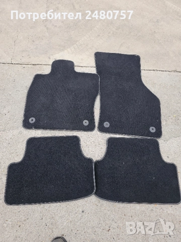 Оригинални стелки за Голф 8, снимка 3 - Аксесоари и консумативи - 51942947