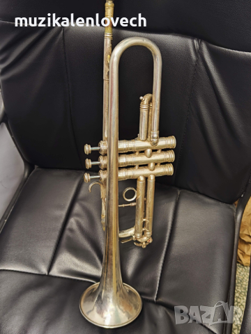 Hirsbrunner Sumiswald B-trompete - Б Тромпет с твърд куфар /Switzerland/, снимка 4 - Духови инструменти - 44860136