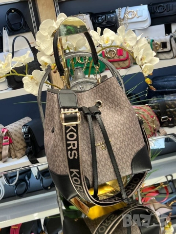 чанти michael kors, снимка 4 - Чанти - 51440988