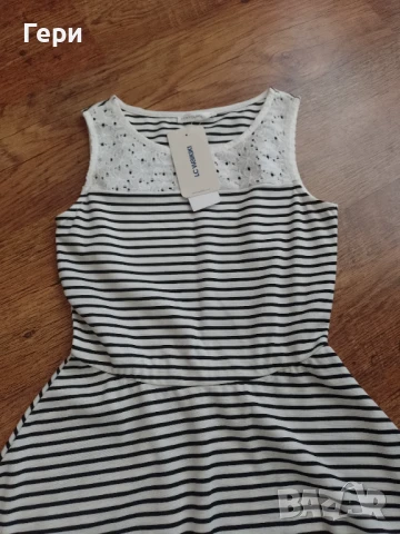 Нова рокля. Waikiki , снимка 2 - Детски рокли и поли - 51092311